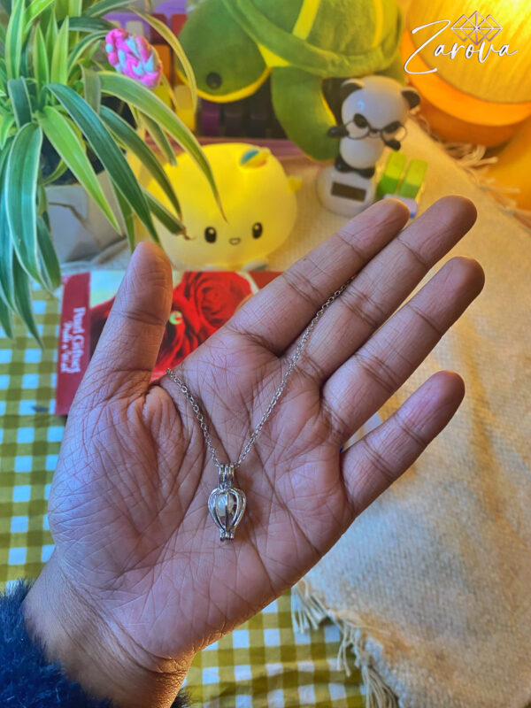 Love and Wish pearl Necklace (With water)