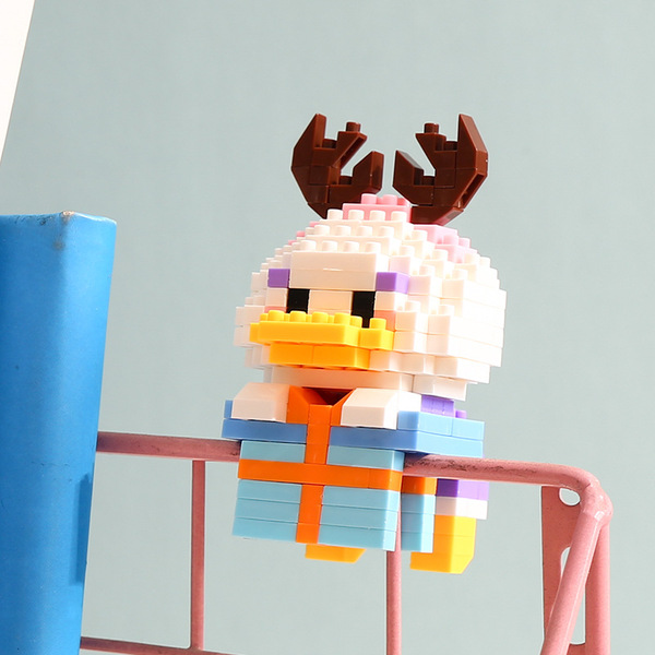 Donald Duck (Reindeer Horns) Pendant For Monitor/Laptop